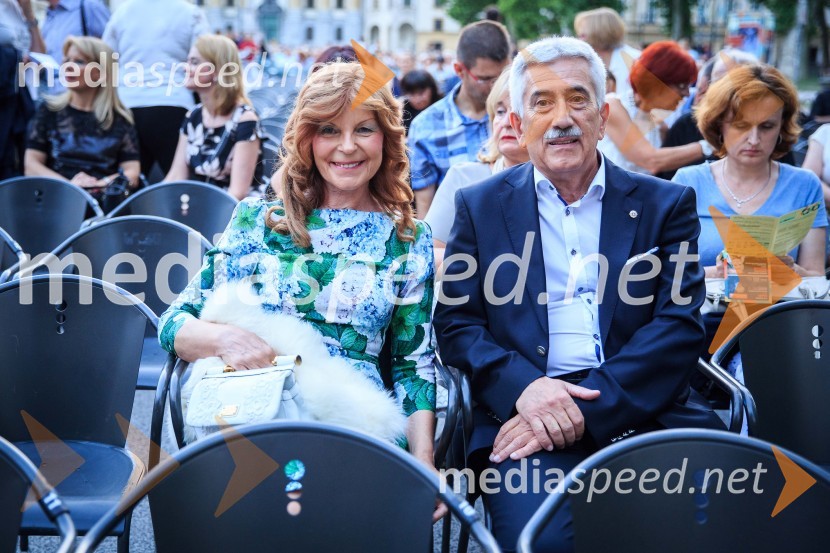  Darja Kuhar Kotnik, soustanoviteljica in podpredsednica Društva za zdravje naroda;  Rajko Kotnik, državni pravobranilec, bivši predsednik Lions Ljubljana RožnikGala koncert Poletna noč 2018