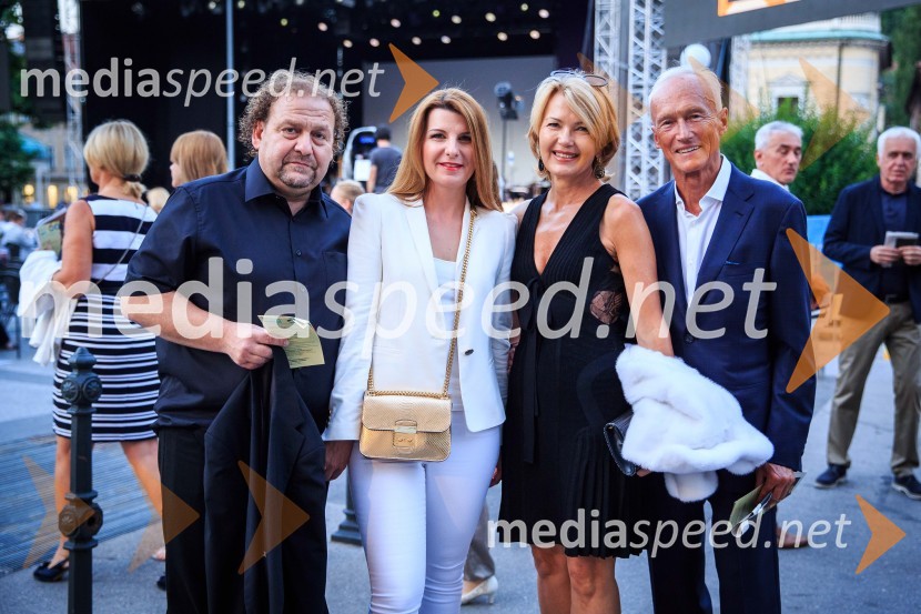  Darko  Brlek, direktor in umetniški vodja, Festival Ljubljana;  Janja Lamberger;  ... ;  ... Gala koncert Poletna noč 2018