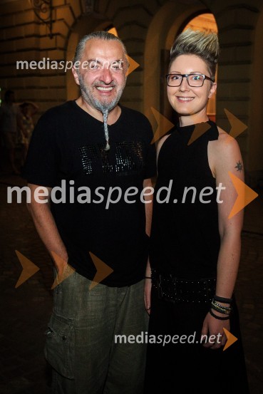  Milan Gačanovič - Gacho, oblikovalec;  Nina  Žnideršič, fotografinjaGala koncert Poletna noč 2018