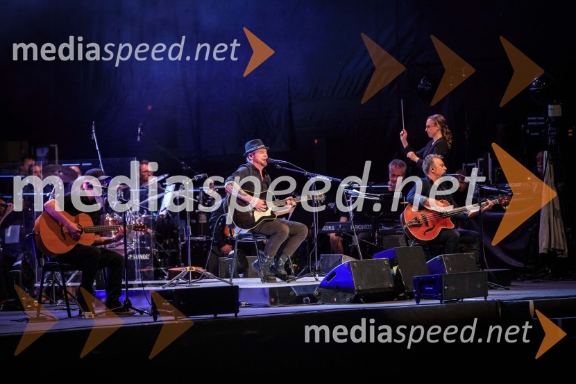  Primož  Benko, glasbenik, član skupine Siddharta;  Tomi Meglič, glasbenik, pevec skupine Siddharta;  Jani Hace, glasbenik, član skupine SiddhartaGala koncert Poletna noč 2018