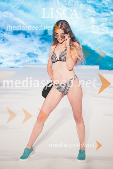  Sara  Gojkošek, manekenkaLisca predstavila kolekcijo pomlad - poletje 2019