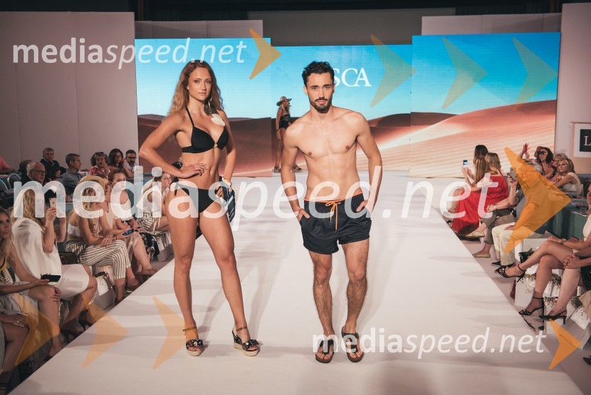  Ariela Mandelc, 1. spremljevalka Miss Universe 2017;  Gašper Tratnik, manekenLisca predstavila kolekcijo pomlad - poletje 2019