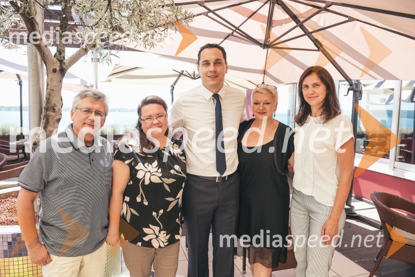  ... ;  ... ;  Marko Ninčević, generalni direktor podjetja Lisca;  Meri Kelemina, Lisca;   Zina Pinciuc, direktorica Lisca moda RusijaLisca predstavila kolekcijo pomlad - poletje 2019