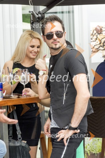  Urška Grčar, I.V.Y.;  Rusko Richie, glasbenikPodelitev glasbenih nagrad založbe Menart