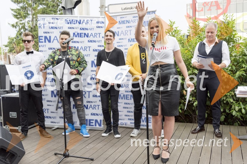  Maj Dolšak Fabris, Bomb Shell band;  Brane Štubljar ml., Bomb Shell band;  Anže Turk, Bomb Shell band;  Petra Zore, Bomb Shell band;  Dean Windisch, radijski voditelj, odgovorni urednik Radia SalomonPodelitev glasbenih nagrad založbe Menart