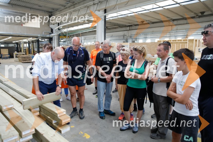 Od vzhoda do vzhoda, pohod v Ribnici na Dolenjskem