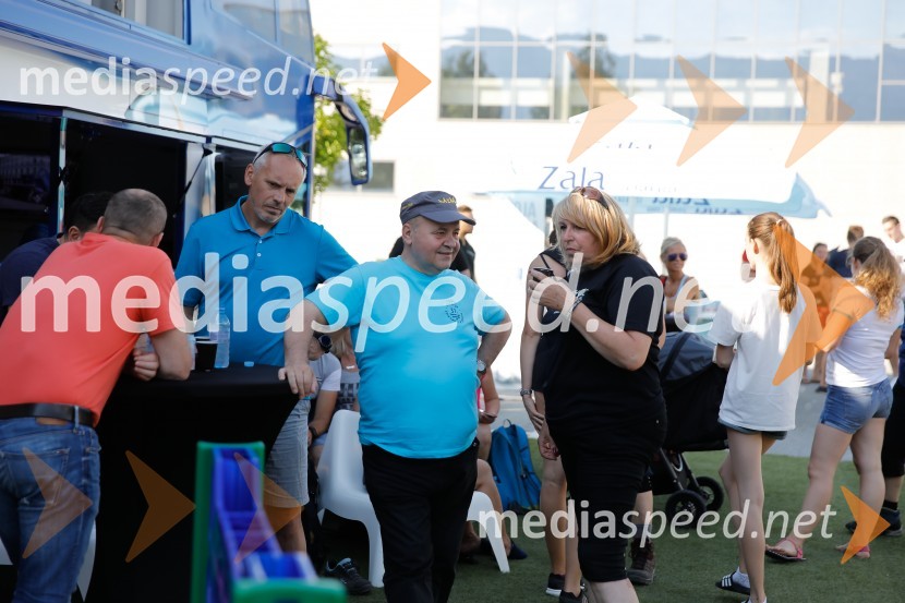 Od vzhoda do vzhoda, pohod v Ribnici na Dolenjskem