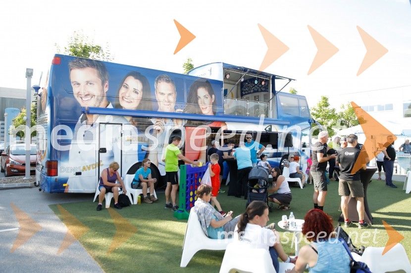 Od vzhoda do vzhoda, pohod v Ribnici na Dolenjskem; druženje z ekipo Radia 1Od vzhoda do vzhoda, pohod v Ribnici na Dolenjskem