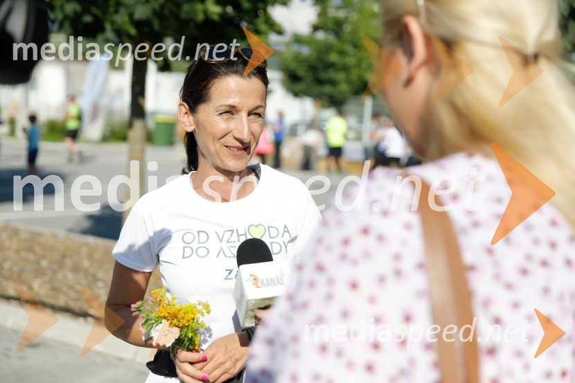  Betka Šuhel Mikolič, mentorica nastopanja v javnosti, radijska in televizijska voditeljica, podjetje BPROd vzhoda do vzhoda, pohod v Ribnici na Dolenjskem