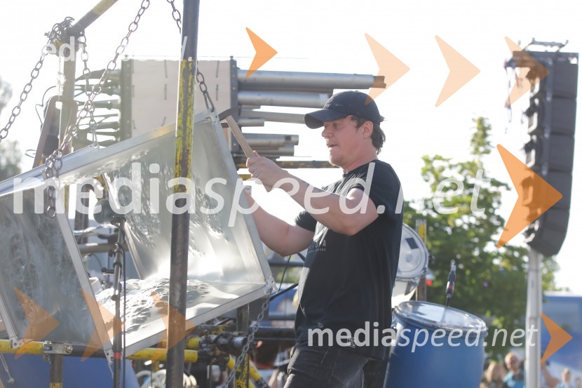 Od vzhoda do vzhoda, pohod v Ribnici na Dolenjskem