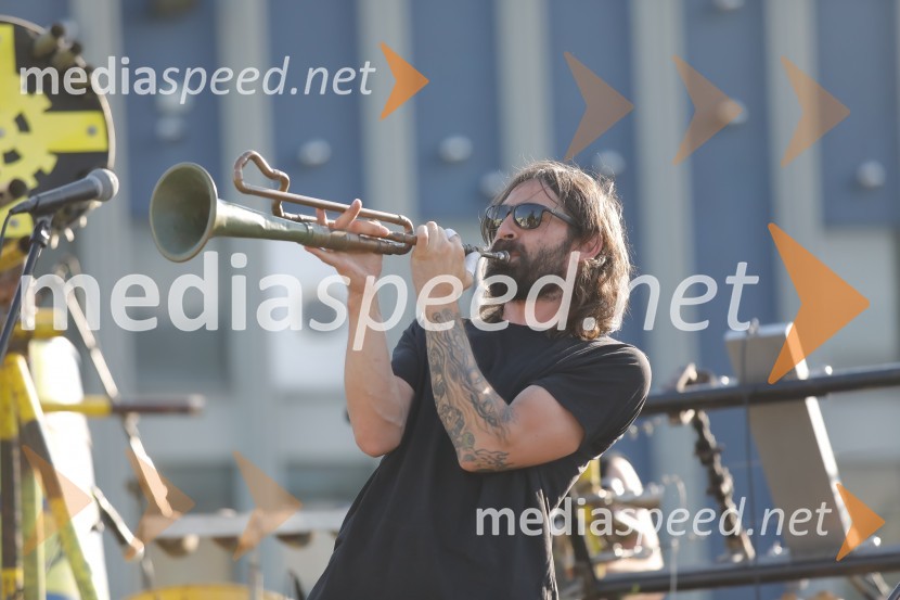 Od vzhoda do vzhoda, pohod v Ribnici na Dolenjskem