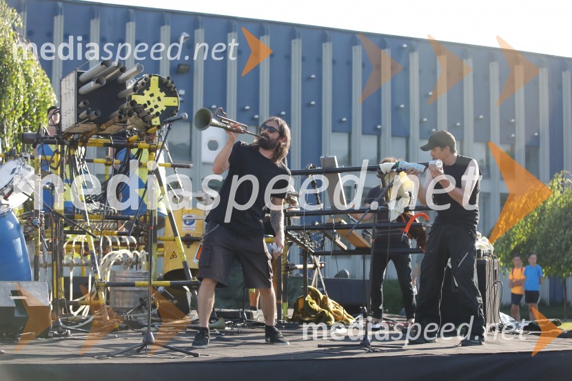 Od vzhoda do vzhoda, pohod v Ribnici na Dolenjskem