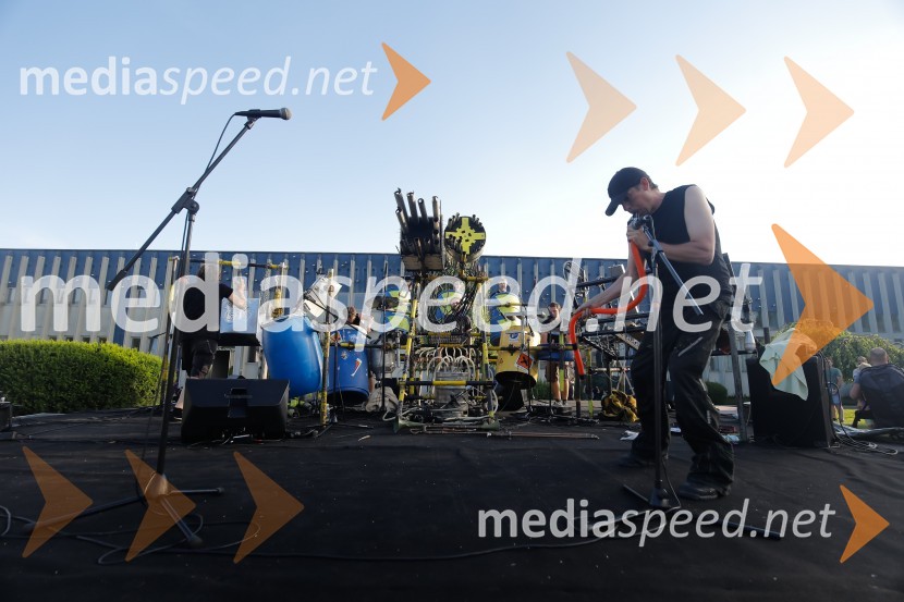 Od vzhoda do vzhoda, pohod v Ribnici na Dolenjskem