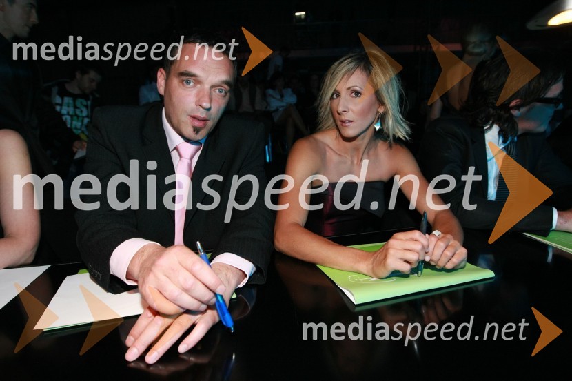 Gašper Bolhar, športni voditelj Pop TV in Alenka Bikar, atletinja, oba člana žirijeMiss Universe Slovenije 2008