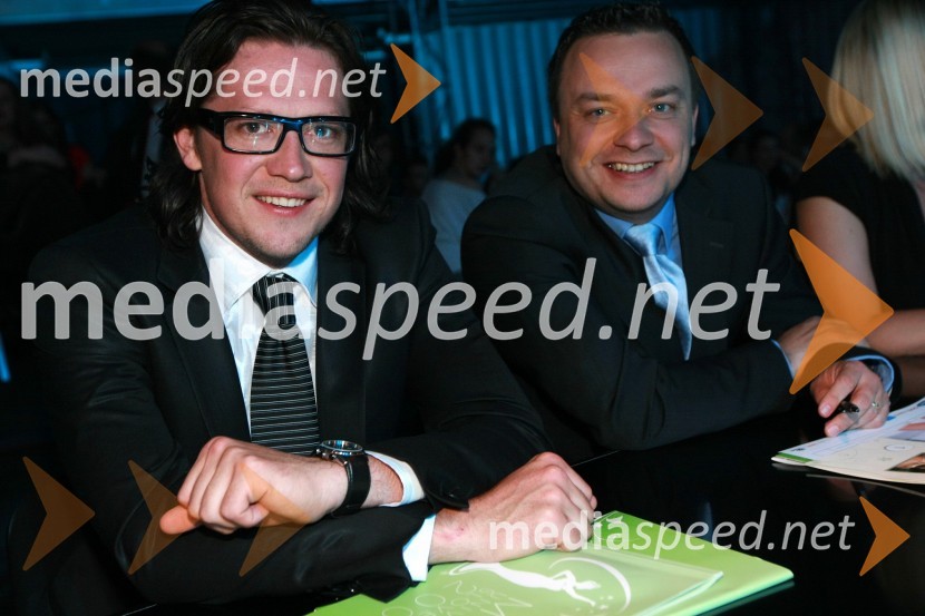 Boštjan Kljun, Tv voditelj in Sašo Papp, voditelj jutranjega programa na Radiu Center, oba člana žirijeMiss Universe Slovenije 2008