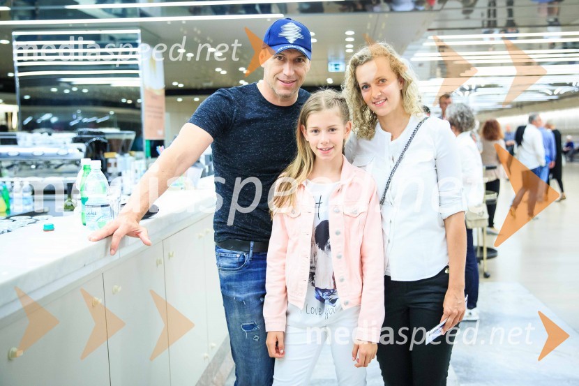 Muzikal Briljantina, premiera