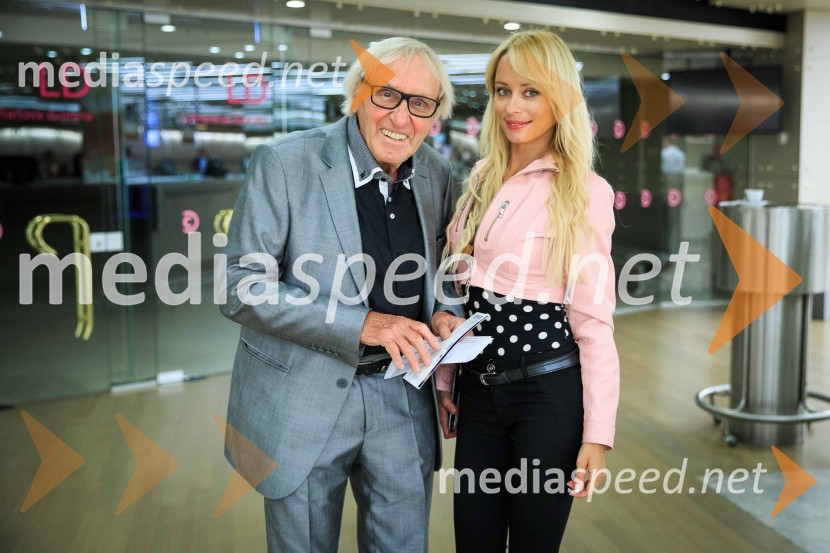  Tone Fornezzi - Tof, novinar;  Maja PrašnikarMuzikal Briljantina, premiera