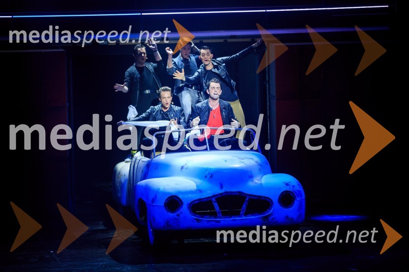 Muzikal Briljantina, premiera