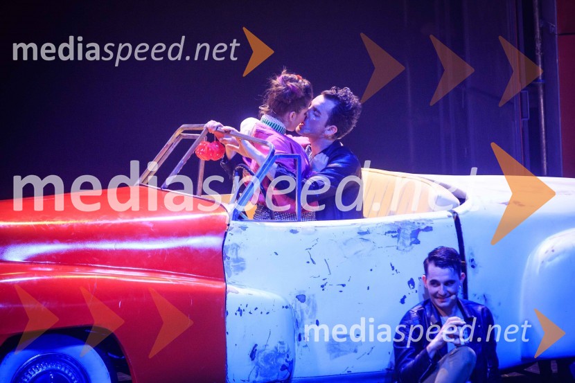 Muzikal Briljantina, premiera