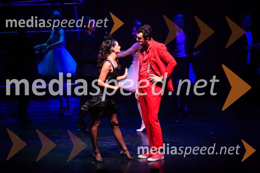 Muzikal Briljantina, premiera