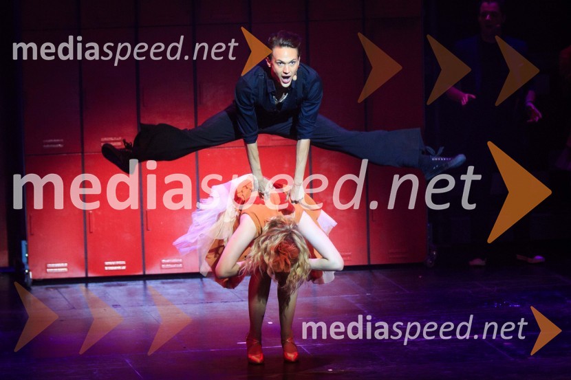 Muzikal Briljantina, premiera