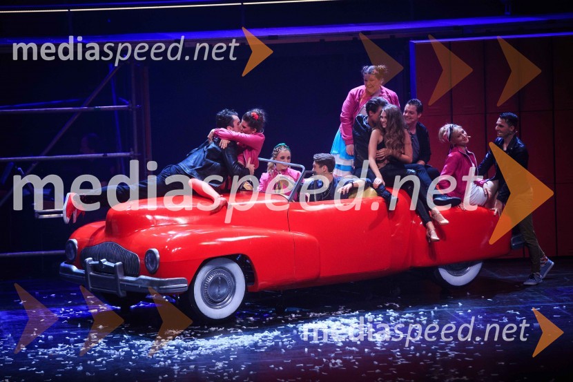 Slovenski muzikal BriljantinaMuzikal Briljantina, premiera