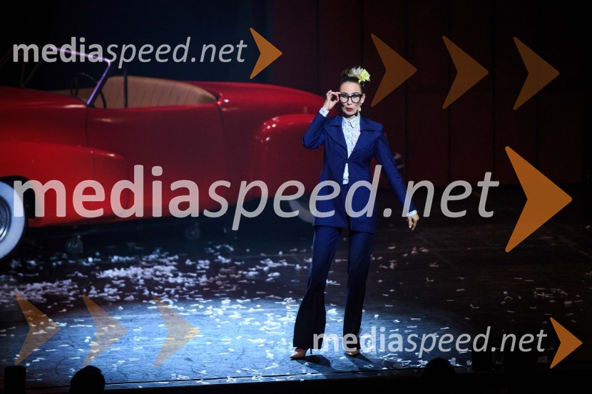  Alenka Tetičkovič, igralkaMuzikal Briljantina, premiera