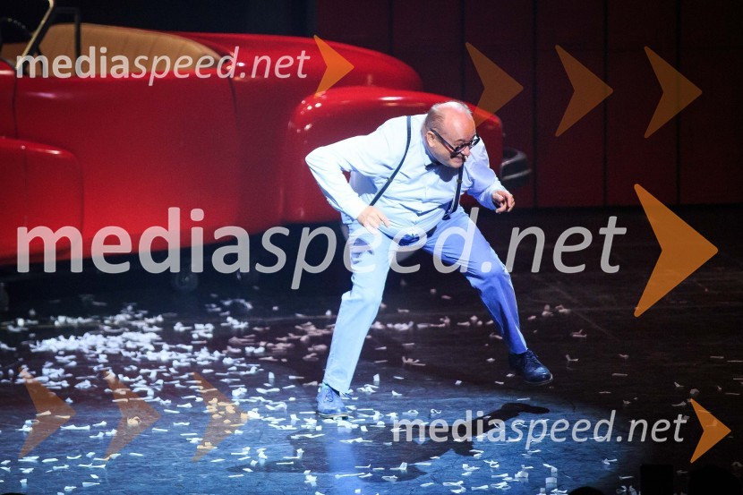  Gojmir Lešnjak Gojc, igralecMuzikal Briljantina, premiera