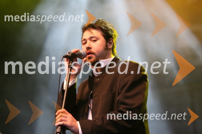 Gal Gjurin, član skupine Gal in GaleristiCircom open air koncert