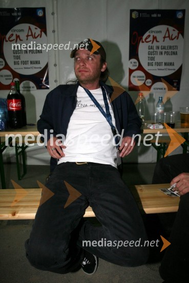 Grega Skočir, član skupine Big Foot MamaCircom open air koncert