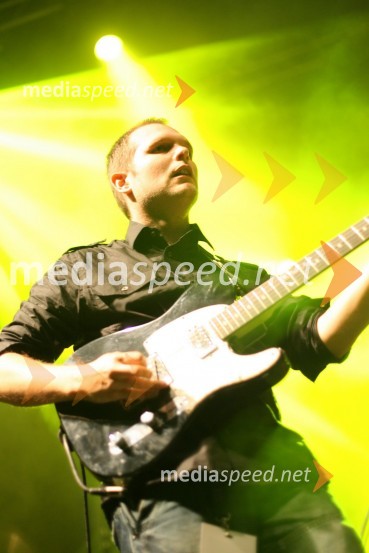 Kitarist skupine The TideCircom open air koncert