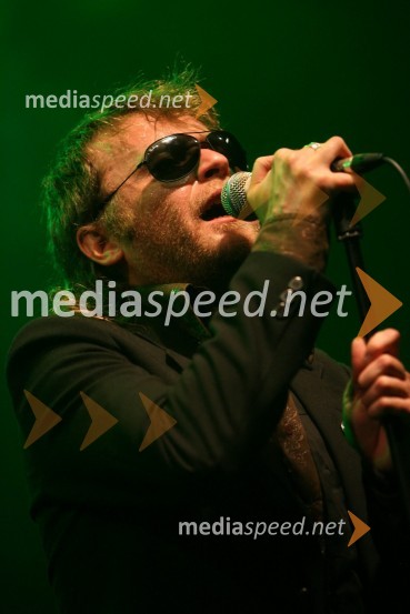 Grega Skočir, pevec skupine Big Foot MamaCircom open air koncert