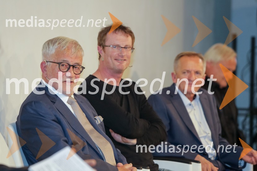 dr. Peter  Čeferin, pravnik, pisatelj;  Tadej Golob, pisatelj, novinar, kolumnist in alpinistNespodobni odvetnik, predstavitev biografije Petra Čeferina