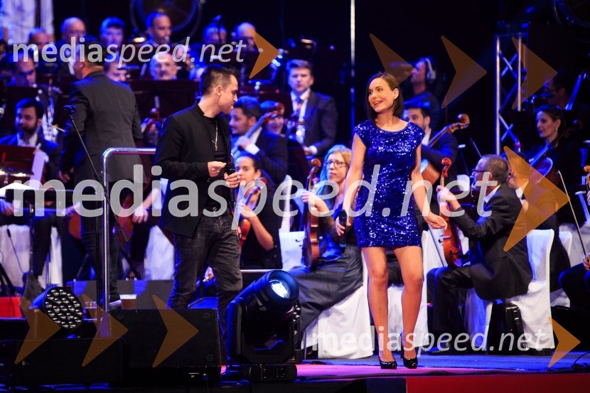  Omar Naber, glasbenik;  Nina Strnad, pevkaSimfonična ekstaza 2, unikatni glasbeni spektakel