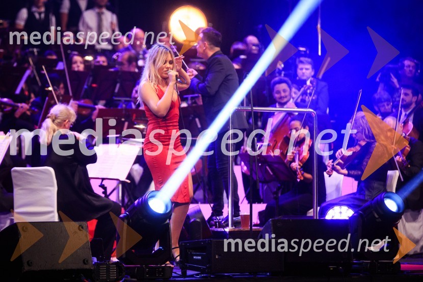  Aleksandra Josić, skupina King Foo, pevkaSimfonična ekstaza 2, unikatni glasbeni spektakel