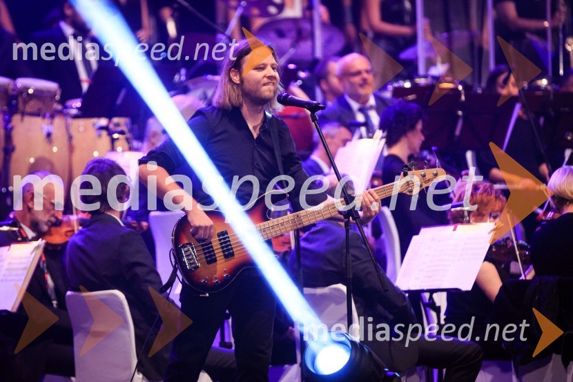  Matej Sušnik, King Foo, basistSimfonična ekstaza 2, unikatni glasbeni spektakel