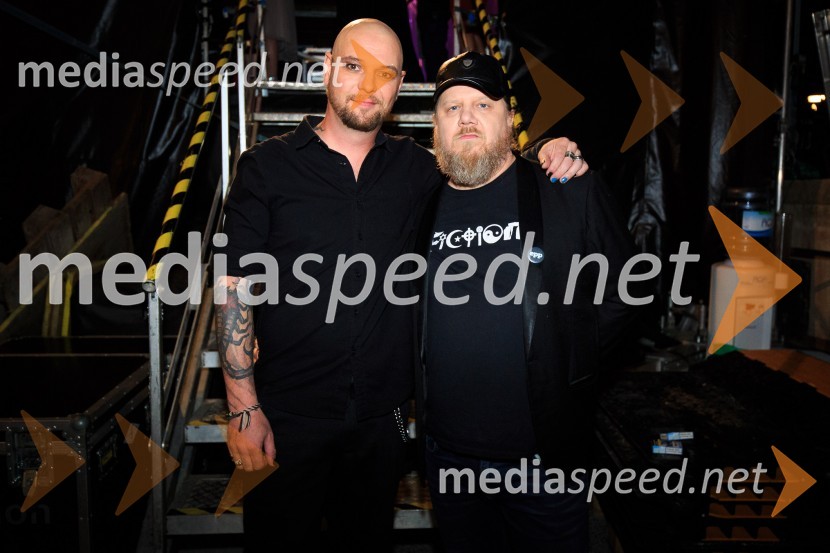  Tomi Meglič, glasbenik, pevec skupine Siddharta;  Tomislav  Jovanović - Tokac, pevec skupine Dan DSimfonična ekstaza 2, unikatni glasbeni spektakel