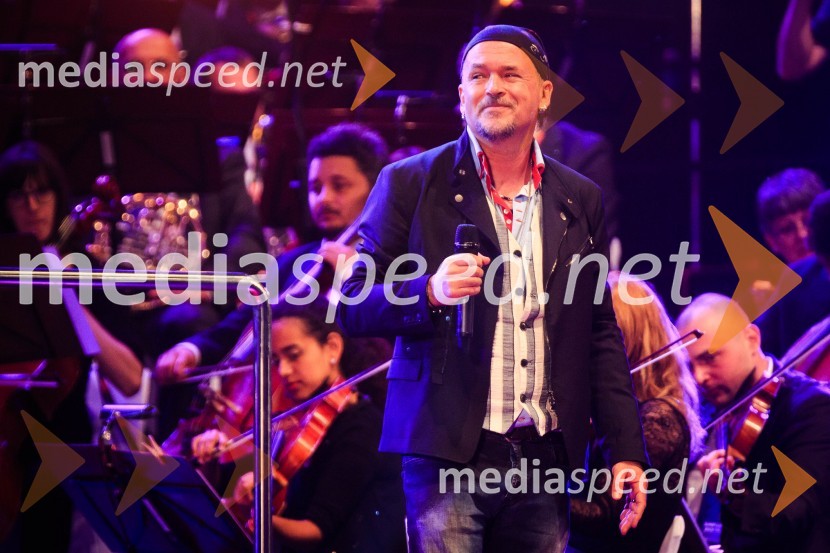  Zlatan Stipišić - Gibonni, pevecSimfonična ekstaza 2, unikatni glasbeni spektakel