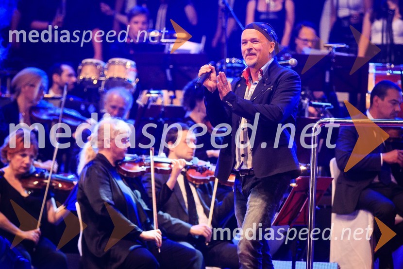  Zlatan Stipišić - Gibonni, pevecSimfonična ekstaza 2, unikatni glasbeni spektakel