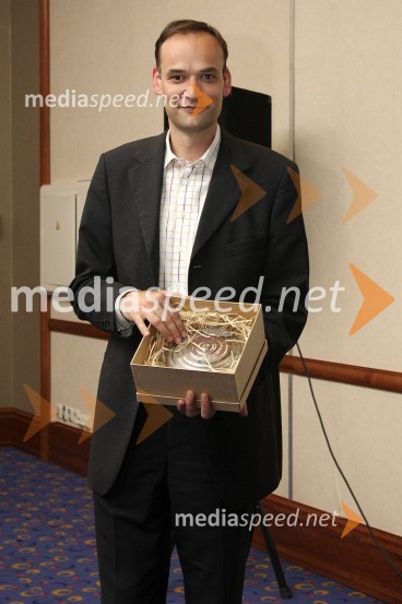 Aleksander Salkič, vodja službe za odnose z javnostmi Petrol d.d. in prejemnik nagrade Golden Loaf6. Mednarodna konferenca prakse v komuniciranju