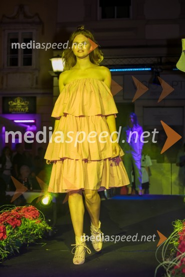  Katalina  Simonič, finalistka Miss Slovenije 2018Modna revija Summer Vibes