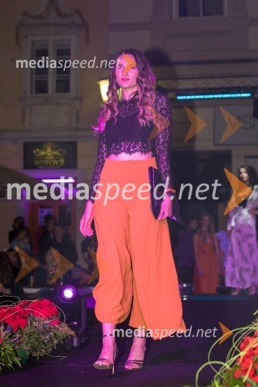  Lara  Drinovec, finalistka Miss Slovenije 2018Modna revija Summer Vibes