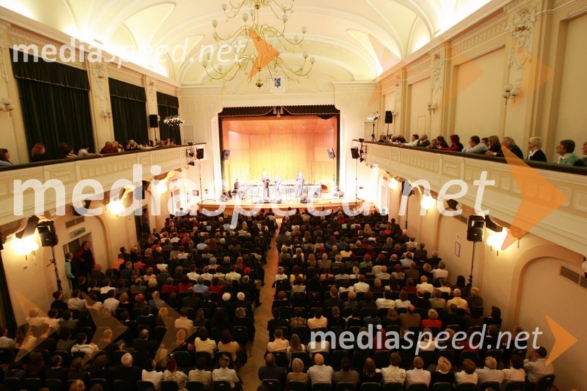 Dvorana Celjskega domaSlavnostni koncert ob 40 - letnici New Swing Quartet