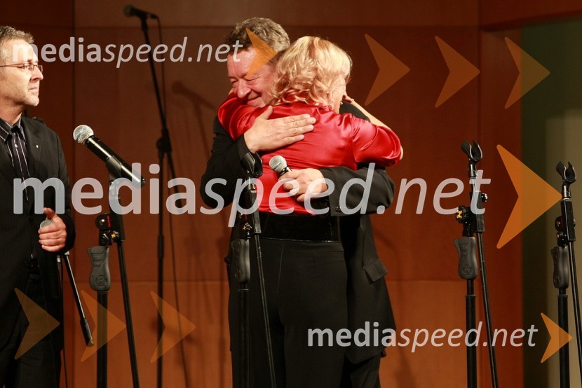 Alenka Godec, pevka in Dare Hering, New Swing QuartetSlavnostni koncert ob 40 - letnici New Swing Quartet