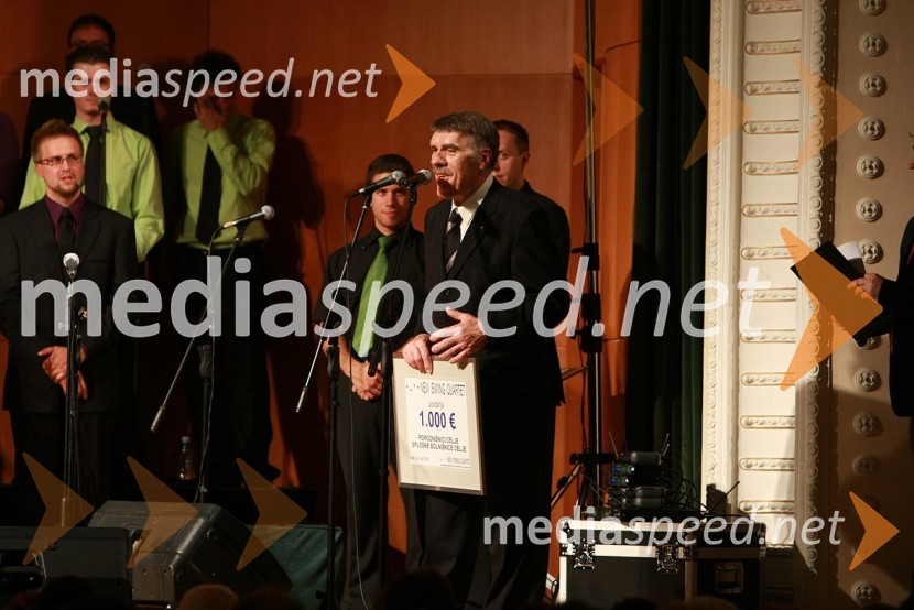 Vladimir Weber, predstojnik porodnišnice CeljeSlavnostni koncert ob 40 - letnici New Swing Quartet