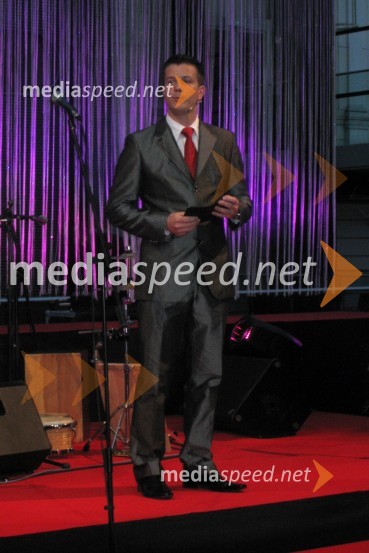 Boštjan Romih, TV voditelj in voditelj večeraZnanstvenica leta 2008