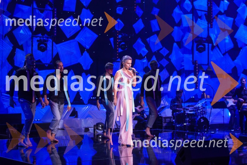  Lea Sirk, pevka38. Festival melodije morja in sonca Portorož