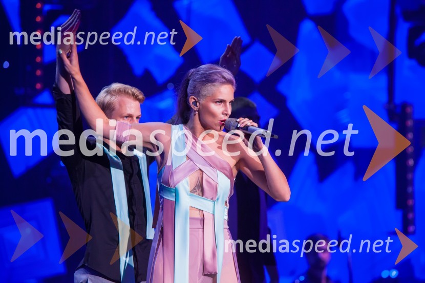  Lea Sirk, pevka38. Festival melodije morja in sonca Portorož