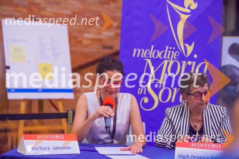  Barbara Jakomin;  Dragica Petrovič, režiserka in producentka38. Festival melodije morja in sonca Portorož