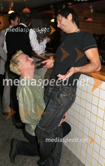 Josip Miani - Pipi in Nenad Čirjak - DJ Neno, člana hrvaške skupine KarmaLepa soseda 2005 finalni izbor